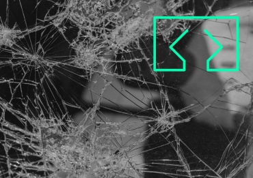 broken glass and web development icon